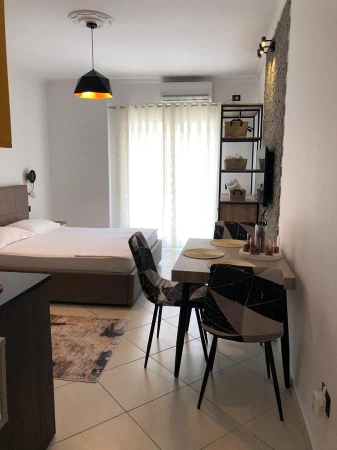 Sunset Apartments Lungomare Vlorë Exterior foto